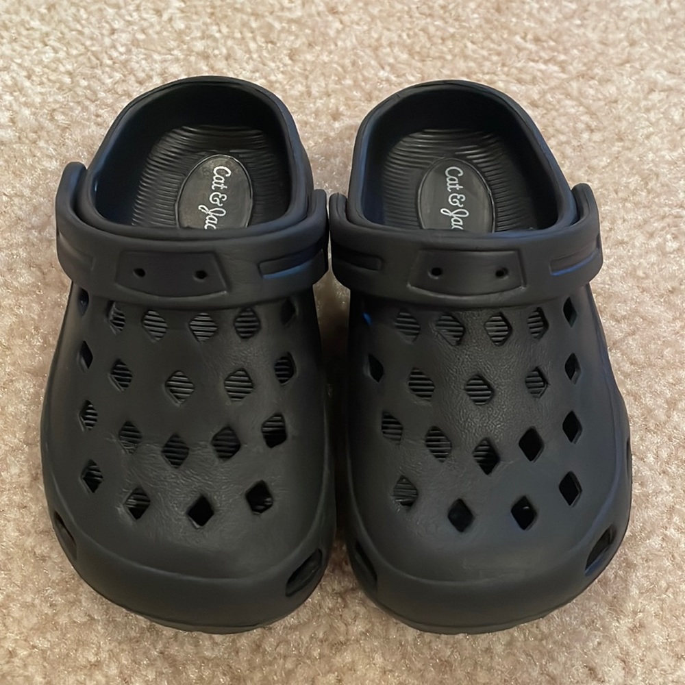 Cat & Jack toddler boys black waterproof sandals